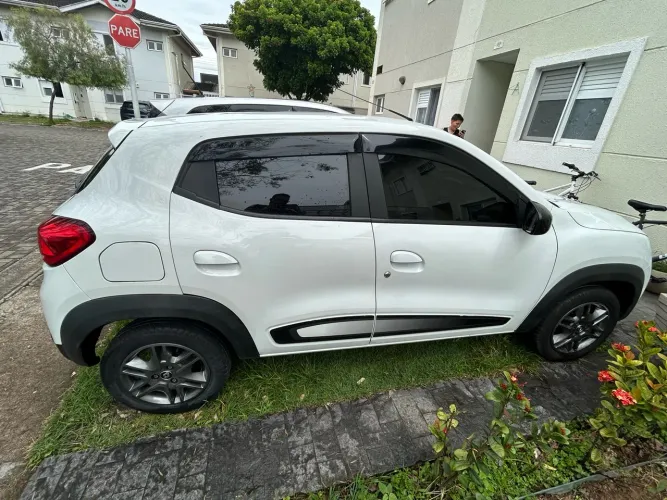 Renault Kwid Intense 1.0 Flex 12V 5P Mec. 2018