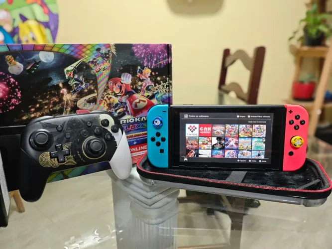 Nintendo Switch desbloqueado + SD 512GB + Controle