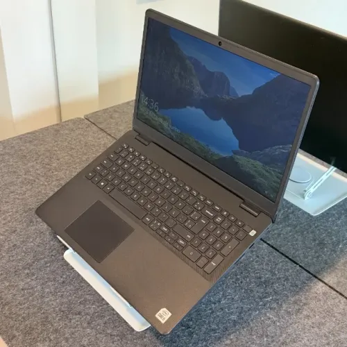 Notebook DELL, i5 de 10ª geração, 8gb de RAM, 256gb de SSD, tela de 15.6