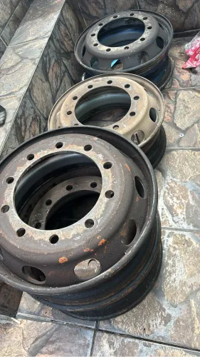 4 Rodas p/ pneu 295