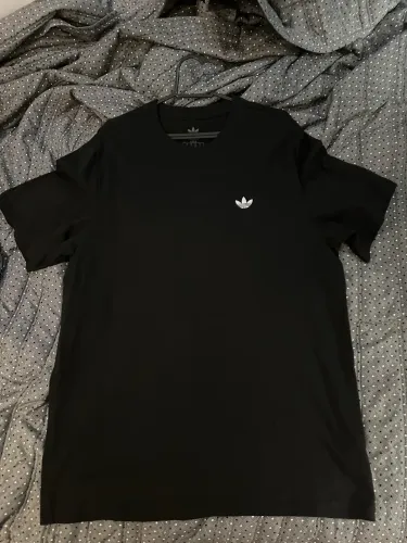 camiseta adidas originals