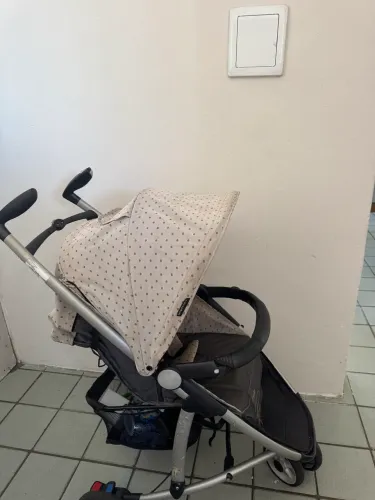 Vendo Carrinho de bebê