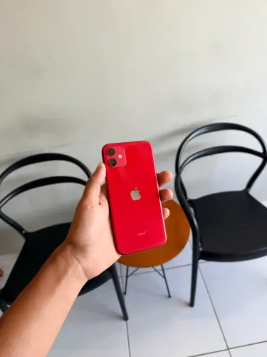 iPhone 11 - 64gb