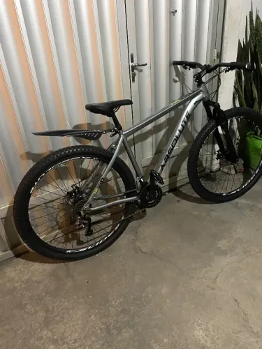 Bicicleta aro 29 nova