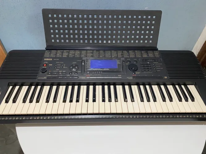 Teclado Yamaha PSR-520