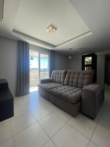 Apartamento para locação semimobiliado no Bom Retiro.