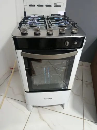 Fogao esmaltec acedimento automatico funciona perfeitamente
