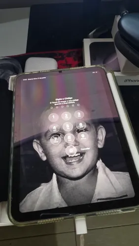 Ipad mini 6 com Apple pecil e Caixa