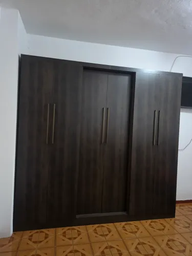 Guarda roupa 6 portas
