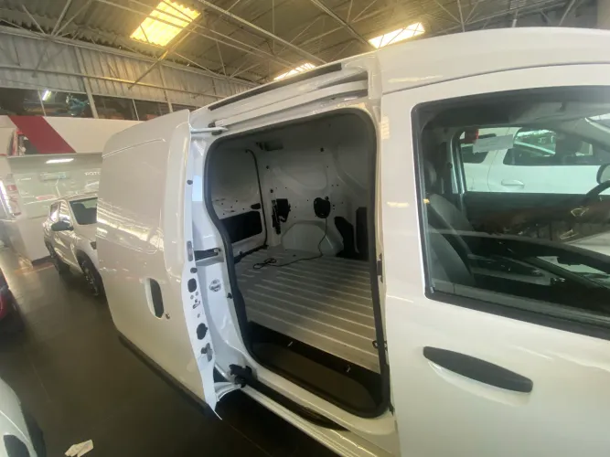 Renault Kangoo Advanced 1.6 16V Flex 2026
