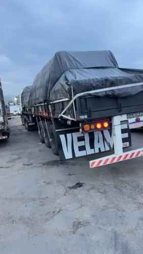Carreta grade baixa // baixei pra vender rápido valor no Pix