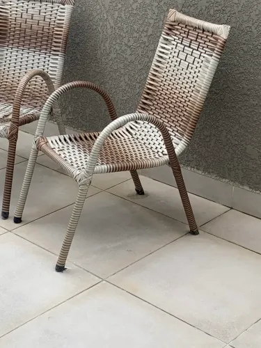 Vendo 1 cadeira para área externa