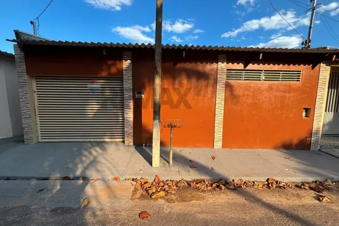 CASA AVERBADA NO JARDIM AMAZÔNIA BNH