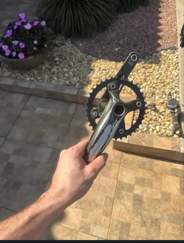 Pedivela shimano Zee