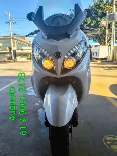 Maxsym 400i 2015 Excelente SCOOTER. CONFORTO E AGILIDADE NO SEU DIA A DIA.