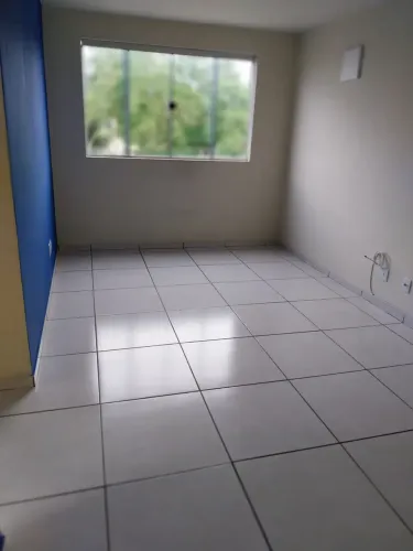 "So 1.390 Casa Residencial Arica proximo Avenida das Torres 2 quartos, toda murada, quinta