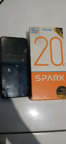 Celular tecno spark 20c