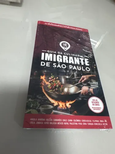 Livro Guia Da Culinária Imigrante De São Paulo - LACRADO / NOVO