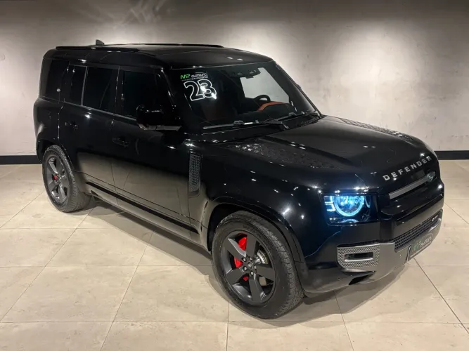 Land Rover Defender 110 D300 HSE Mhev DIE AUT 2023