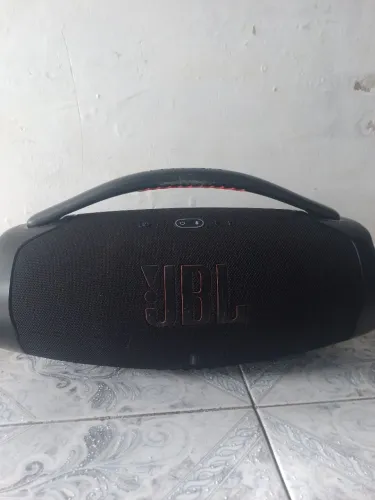 Vendo JBL bombox 3
