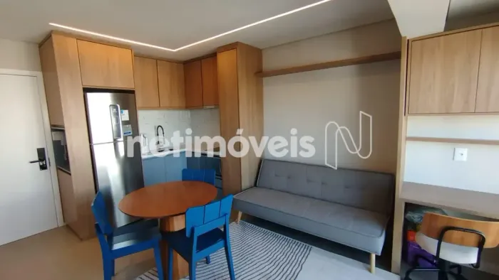 Apartamento Mobiliado | 1 Suíte | 33m²; | Varanda Envidraçada | Lazer Completo | Cond. Cla