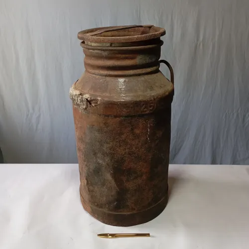 Jarro de leite antigo para restauro 