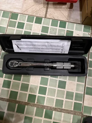 Torquímetro de estalo de baixo torque