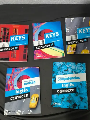 Livros de Inglês Ensino Médio Saraiva