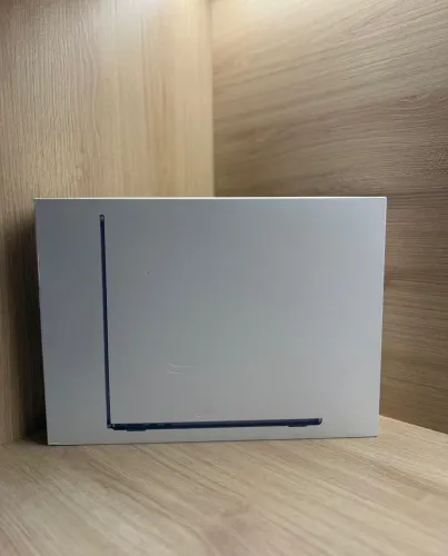 MacBook Air M4 15pol 256/16 LACRADO