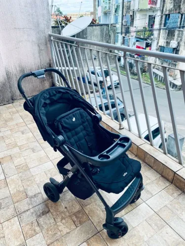 Carrinho de bebê 