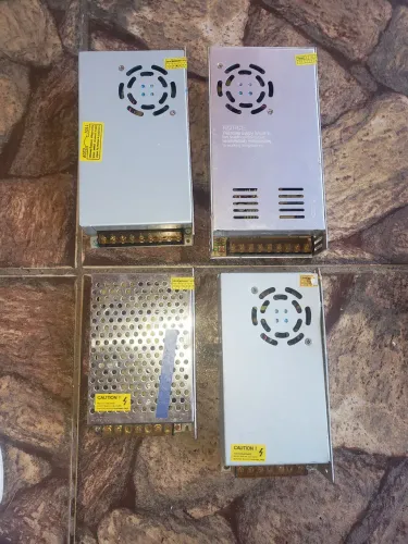 FONTES CHAVEADAS 50, 30, 20,10 A