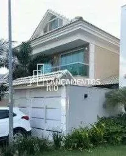 Casa com 4 quartos à venda, 240 m² por R$ 2.520.000 - Recreio dos Bandeirantes - Rio de Ja