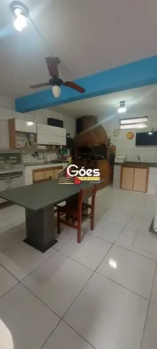 Sobrado a venda com 3 dormitórios vila Assis Brasil