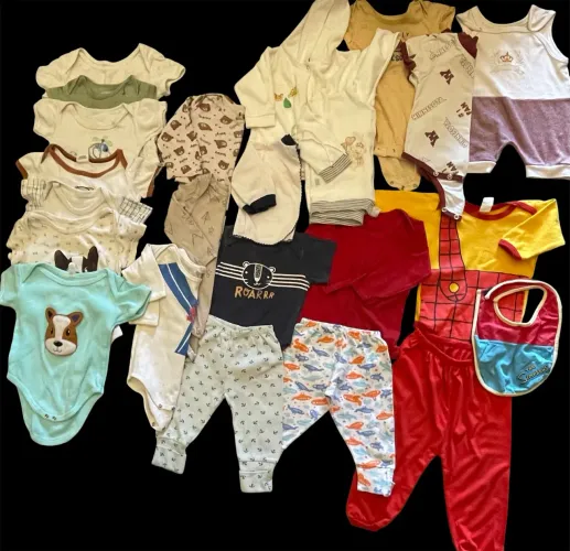 LOTINHO DE ROUPA DE BB _3-6meses (23peças)