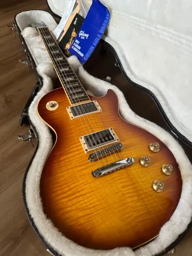 Guitarra Gibson Les Paul Standard Plus (Timbre Top)