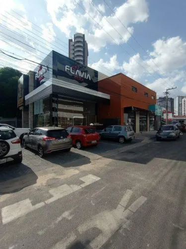 SALA COMERCIAL PARA ALUGAR NO BAIRRO JÓQUEI
