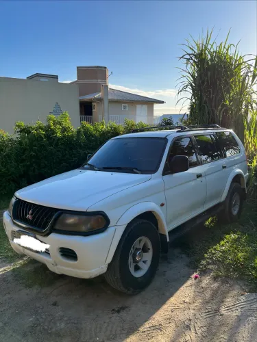 Mitsubishi Pajero GLS 3.0 V6 4P Aut. 2000