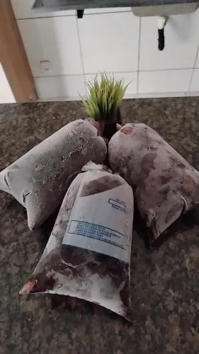 VENDE-SE POUPA DE AÇAÍ