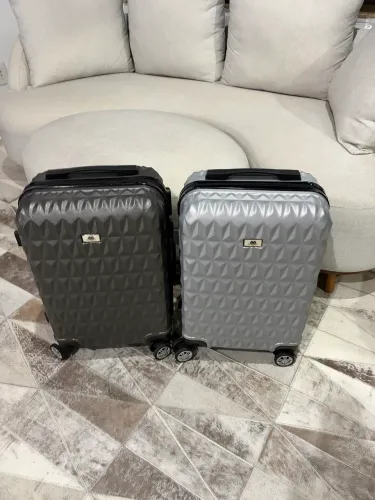 Duas Malas de Mão Eagle - impecável com preço baixo