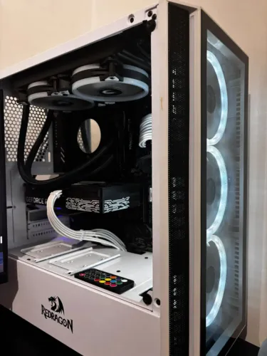 PC Gamer I7-12700k RTX5060 8Gb