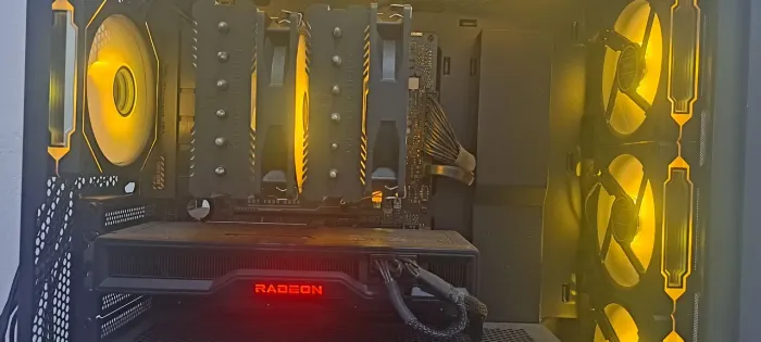 Placa de vídeo XFX Rx 6750xt 12gb Founders Edition