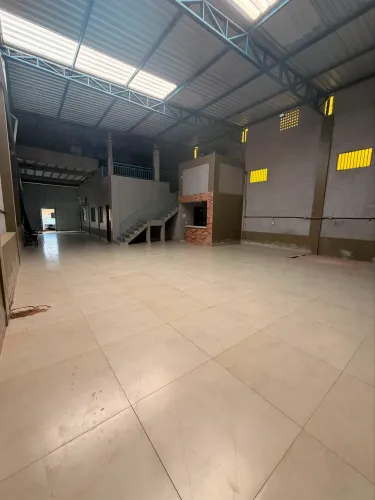 ALUGA-SE galpão com residência cidade jardim