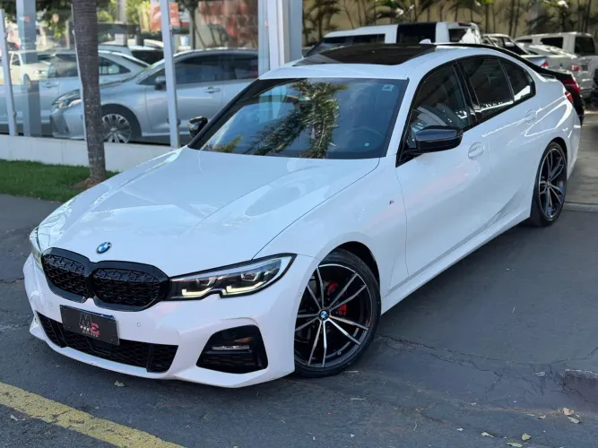 BMW 320I A 2.0 TB M Sport Activeflex 16V 4P 2022