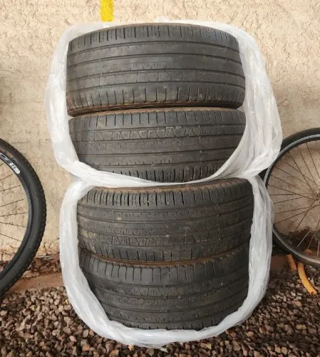 4 Pneu 225/55R18 Pirelli Scorpion Verde Usado
