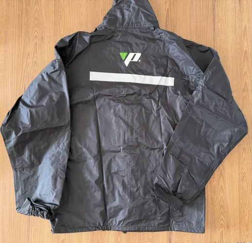 Capa de Chuva Pantaneiro Nylon Luxo c/ Gola (Tamanho M) - NOVA
