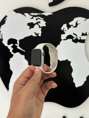 Apple Watch Series 8 41mm Prata