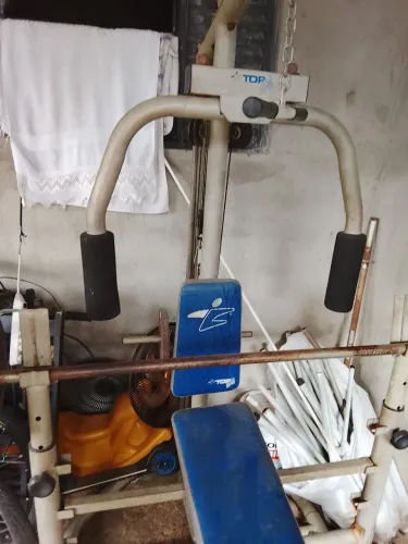 Vendo aparelho de musculação completo