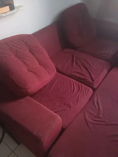 Sofá em L com Pufao