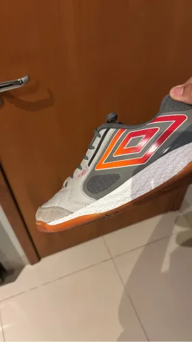 Chuteira umbro pro 5