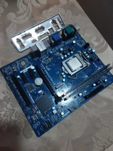 Placa mãe Ddr4 8° e 9° geração leia